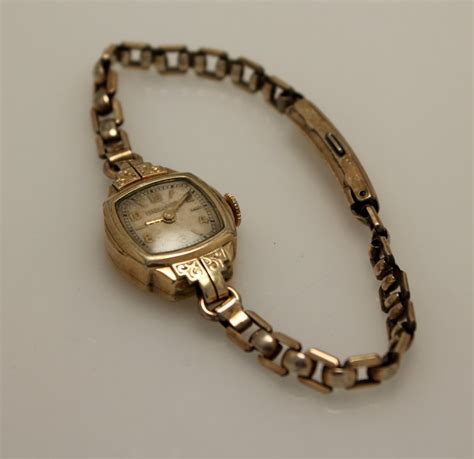 vintage gold watches for women